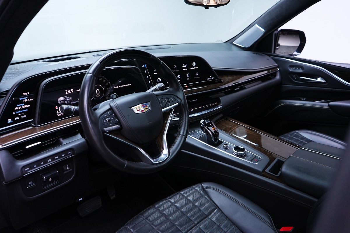 Cadillac Escalade photo 6