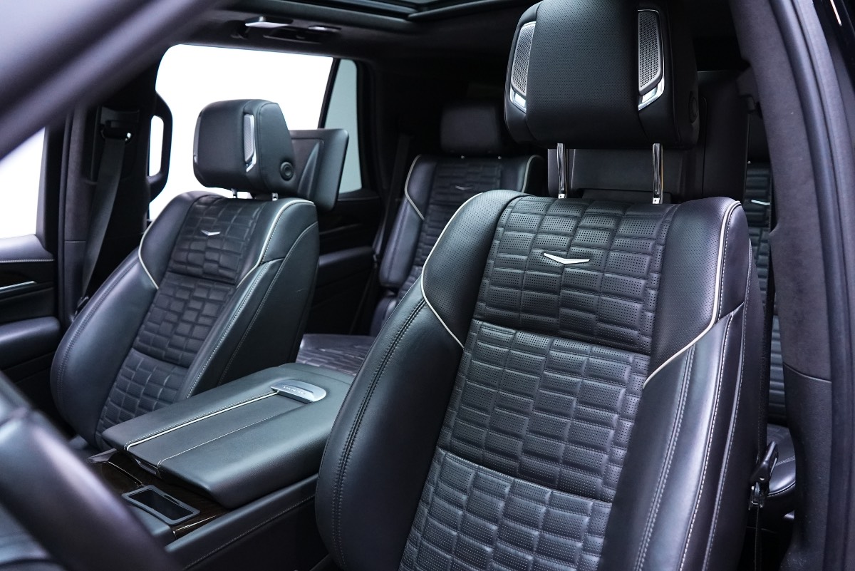 Cadillac Escalade photo 7