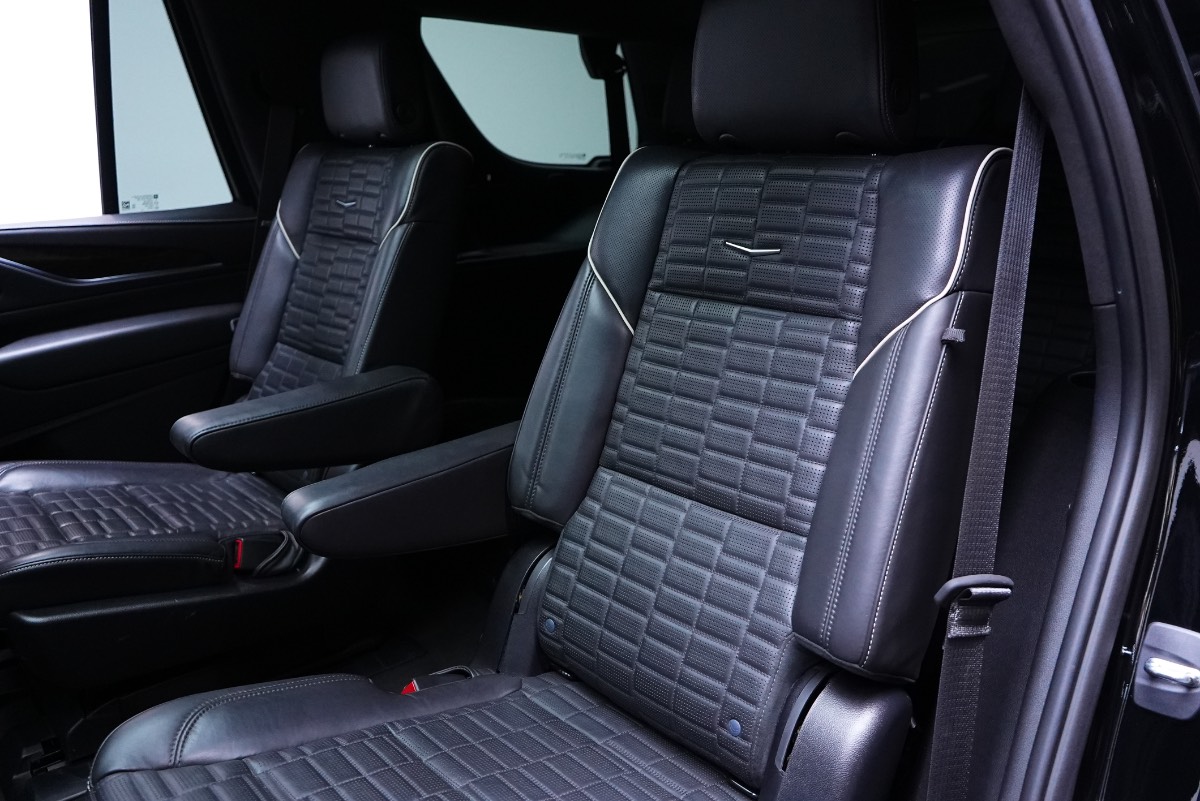 Cadillac Escalade photo 9