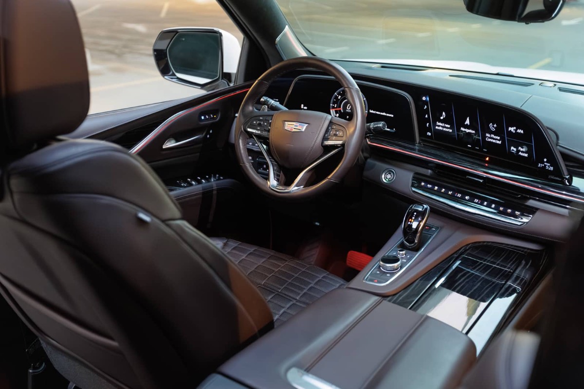 Cadillac Escalade photo 5