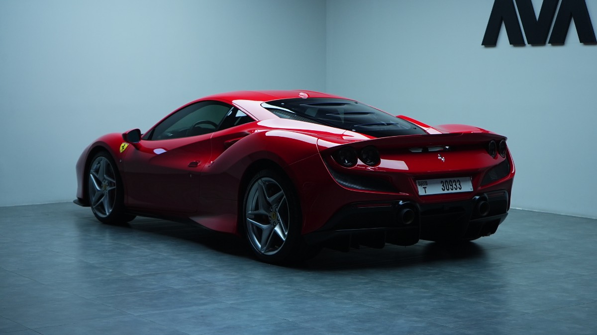 Ferrari F8 Tributo photo 5