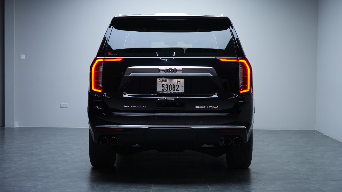 GMC Yukon photo 5