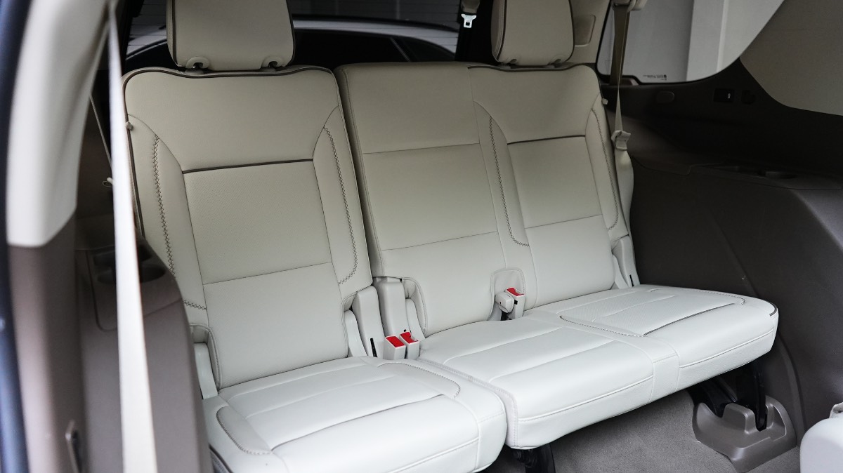 GMC Yukon photo 9