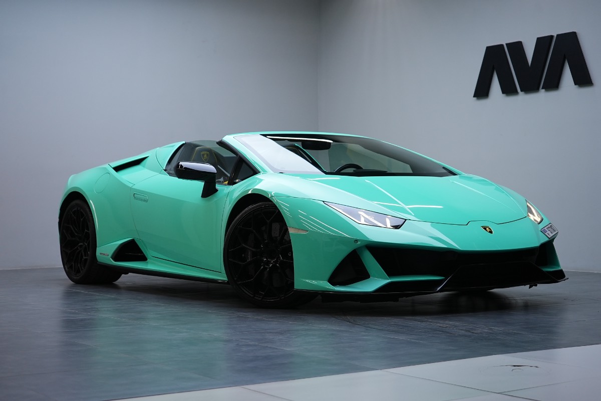 Lamborghini Huracan photo 3
