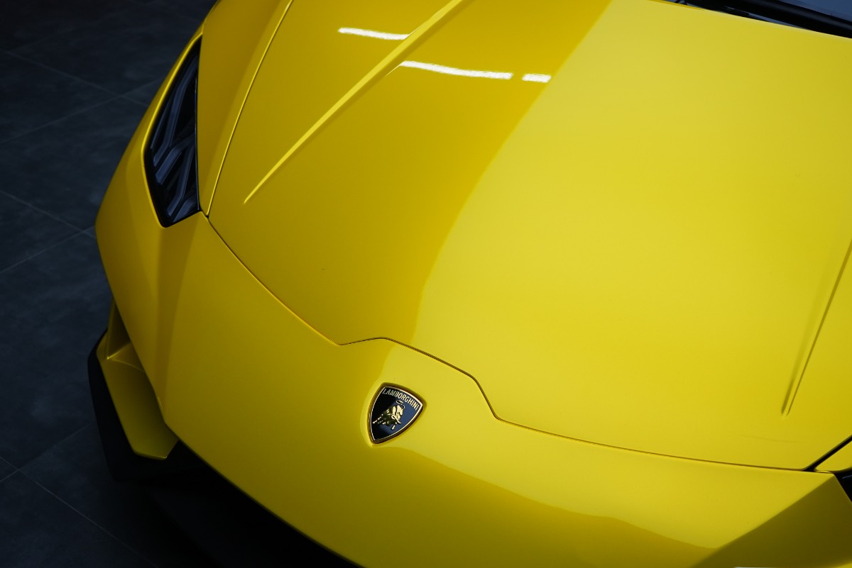 Lamborghini Huracan photo 4