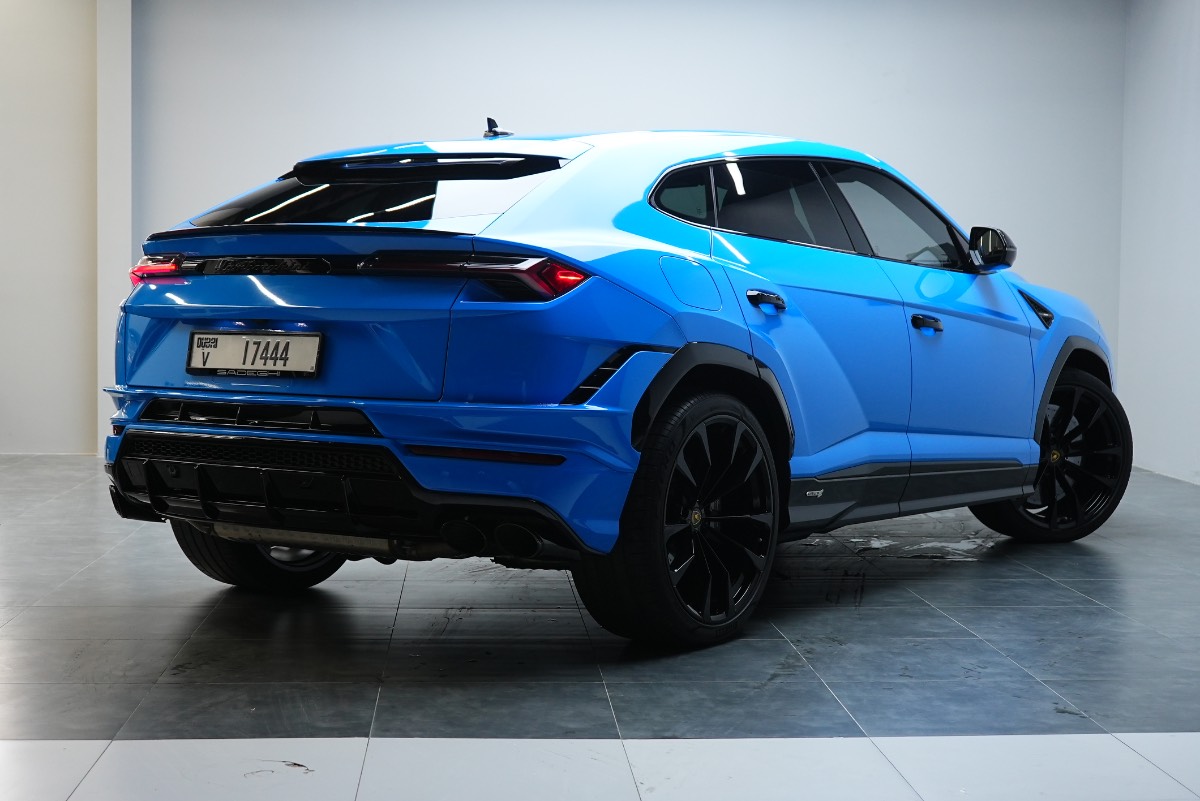 Lamborghini Urus photo 8