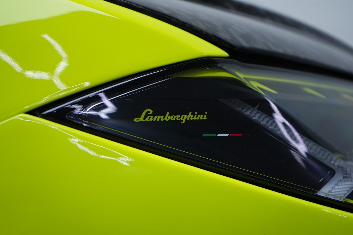 Lamborghini Urus photo 7