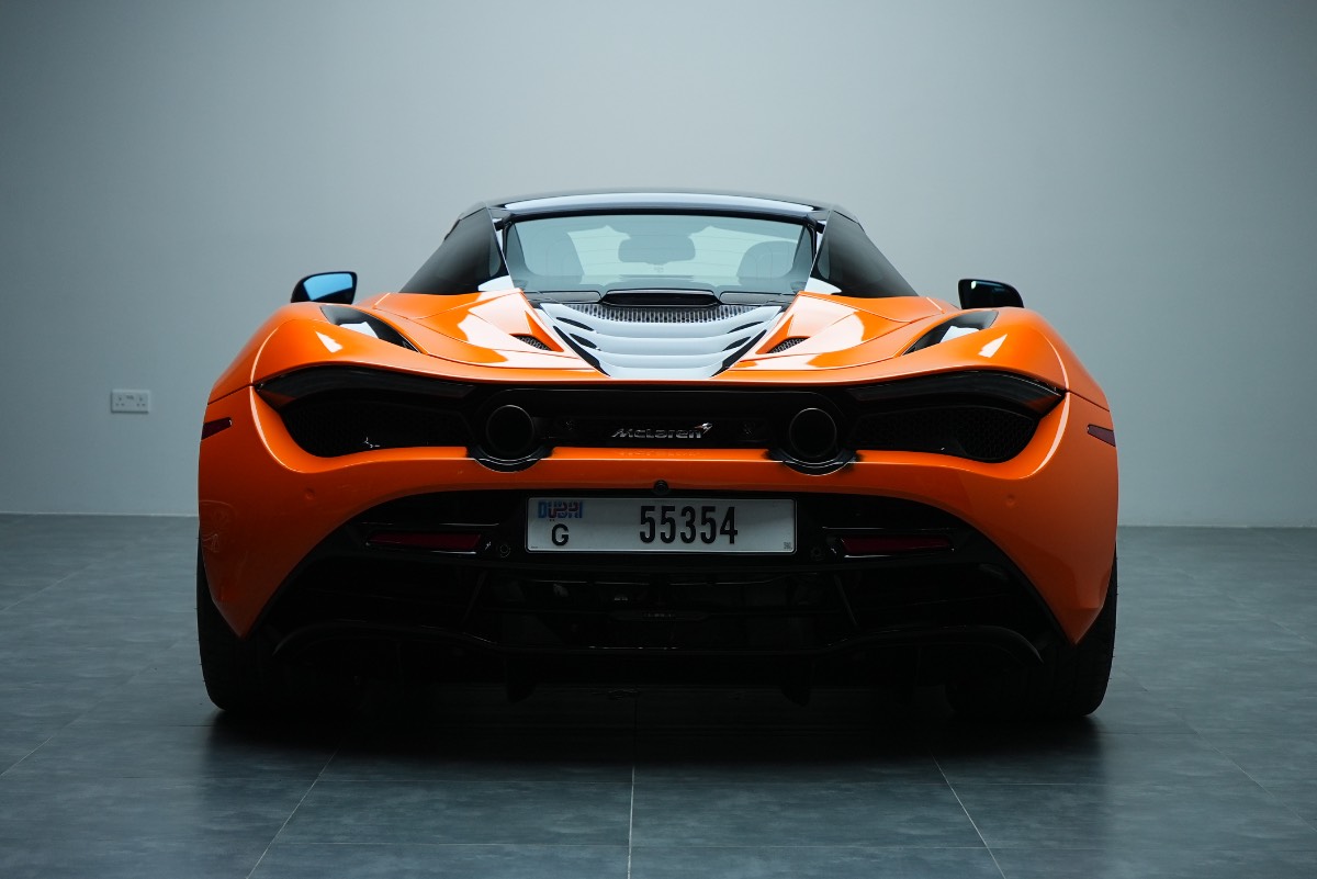 McLaren 720S photo 4