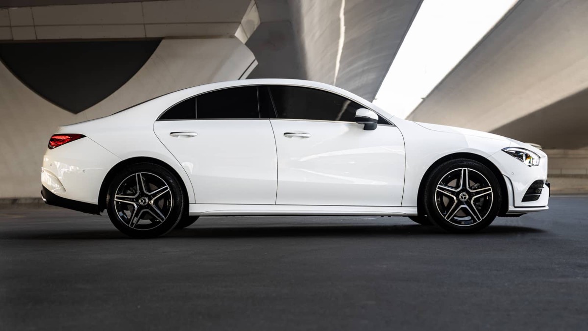 Mercedes-Benz CLA photo 3