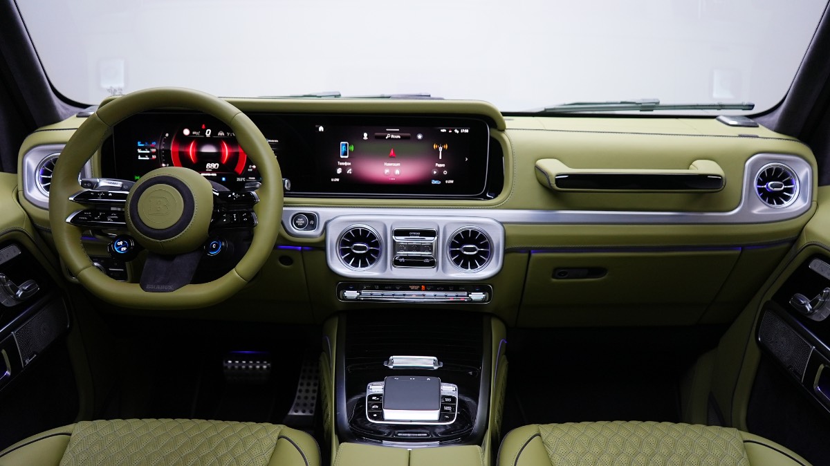 Mercedes-Benz G-Class photo 7