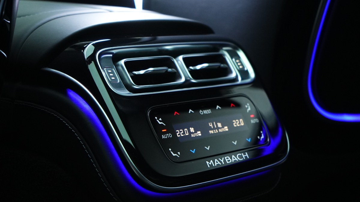 Mercedes-Benz Maybach S-Class photo 12