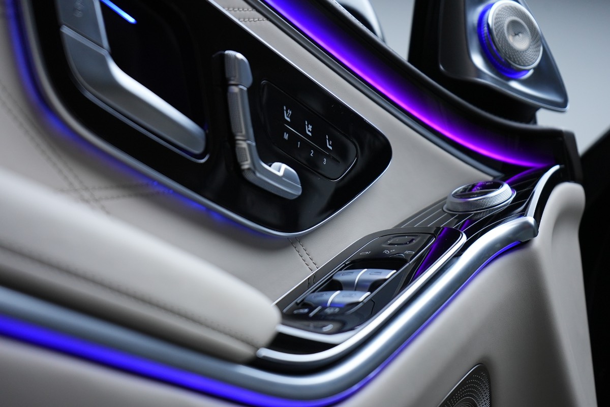 Mercedes-Benz Maybach S-Class photo 12
