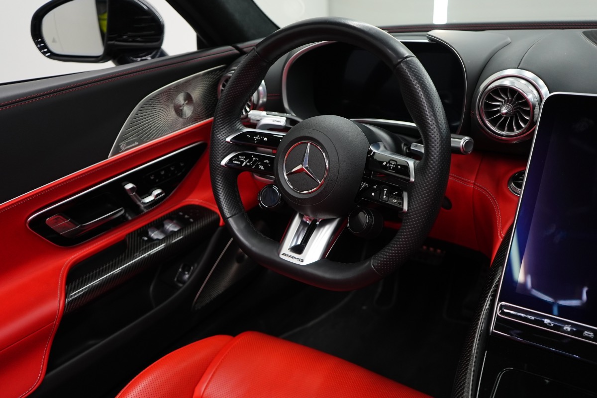 Mercedes-Benz SL photo 5
