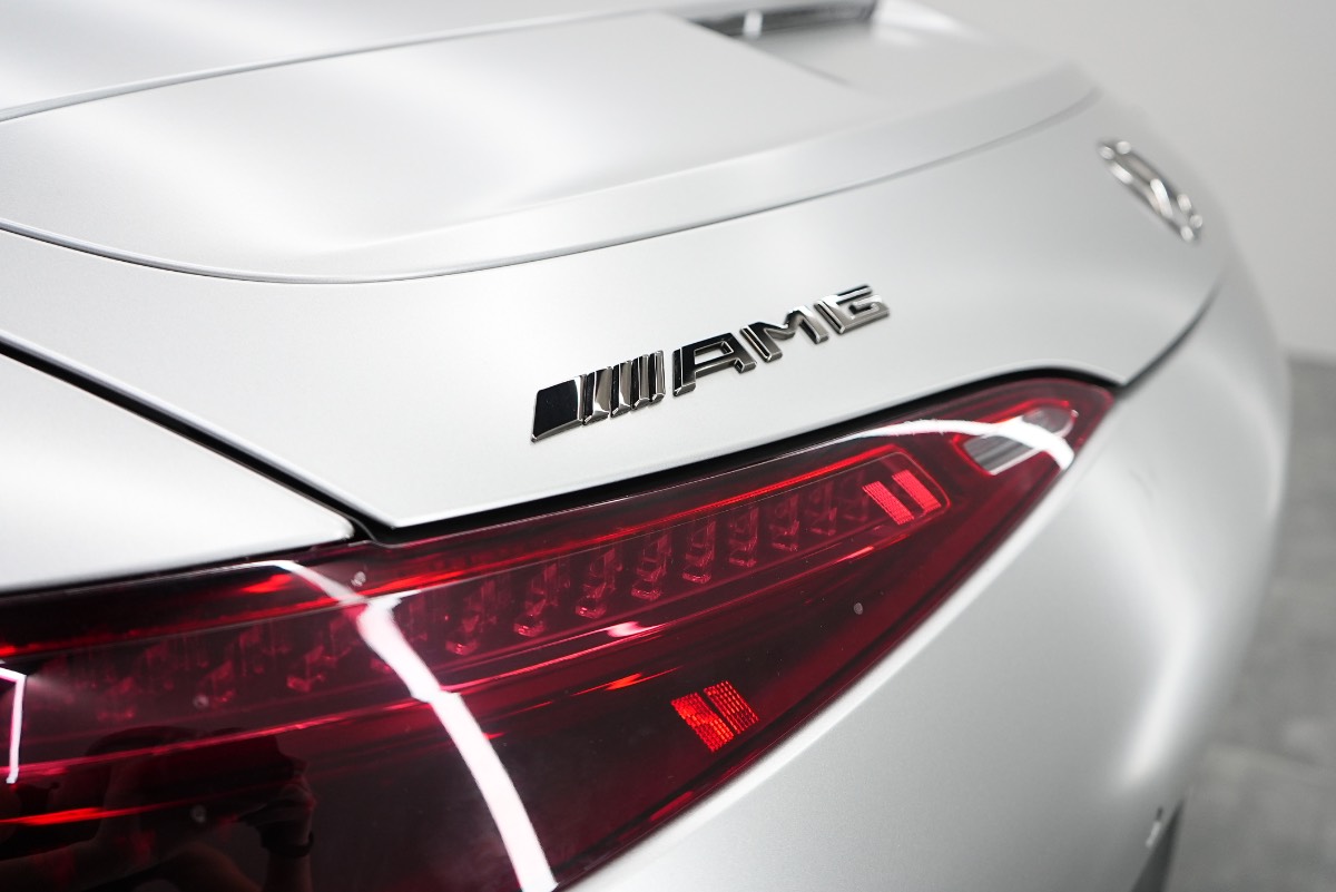 Mercedes-Benz SL photo 10