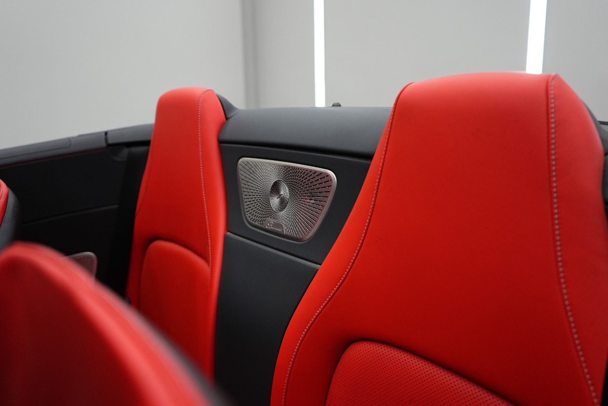 Mercedes-Benz SL photo 11