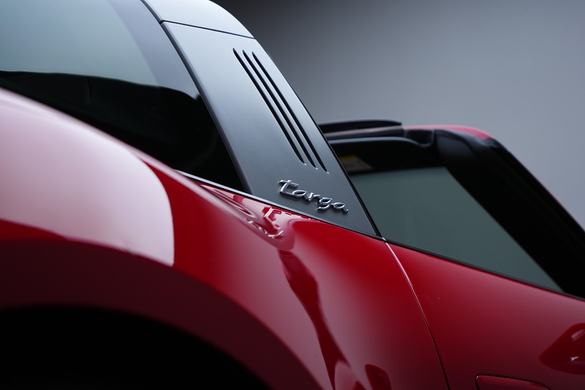 Porsche 911 photo 6