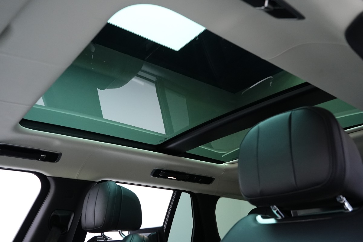 Land Rover Range Rover photo 9