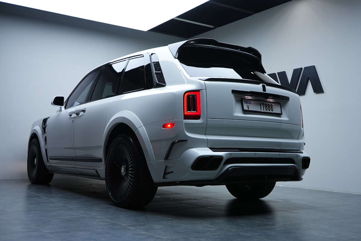 Rolls-Royce Cullinan photo 4