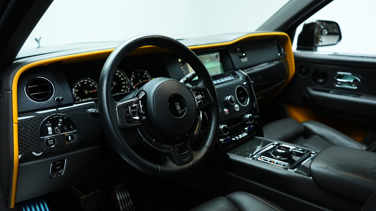 Rolls-Royce Cullinan photo 9