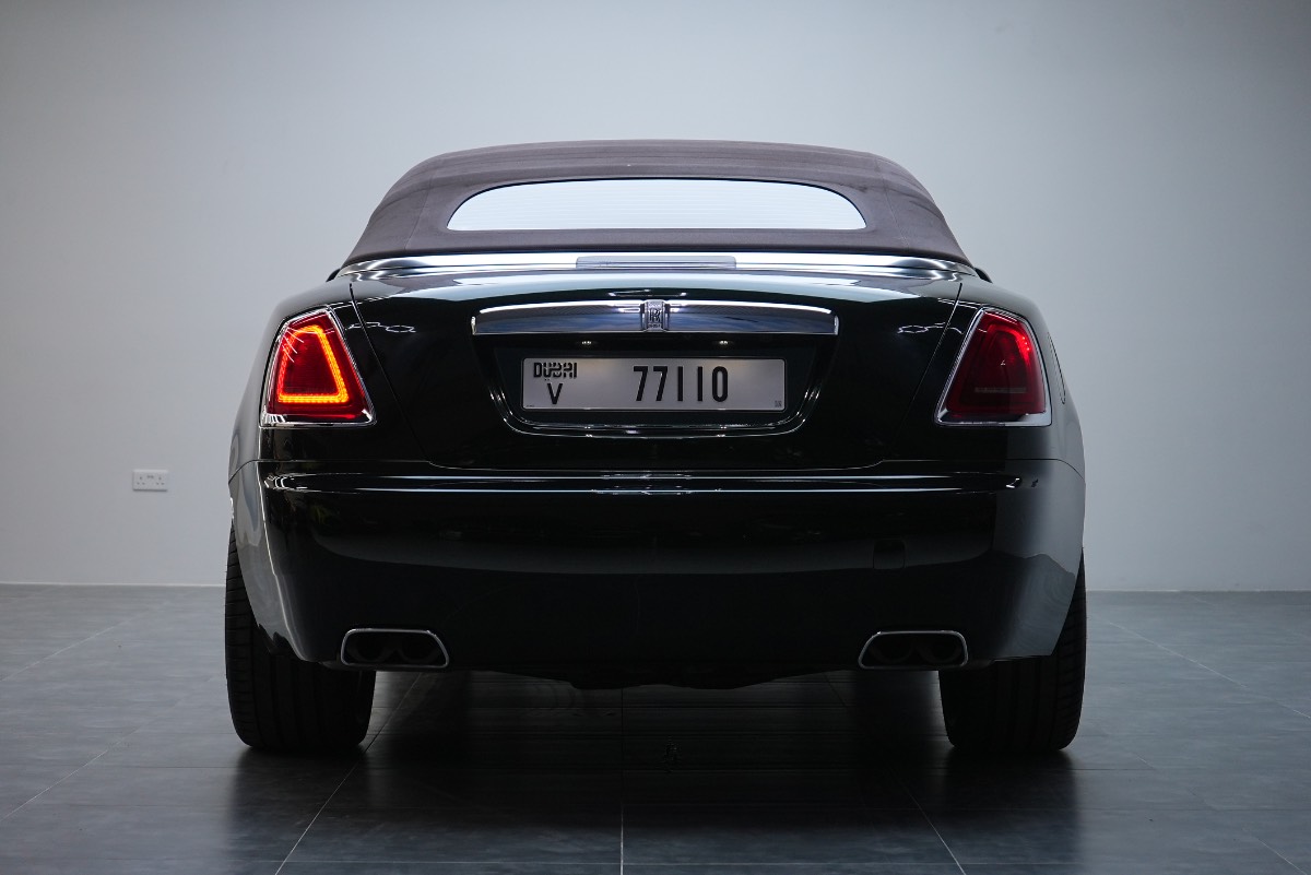 Rolls-Royce Dawn photo 5