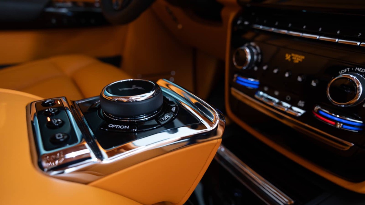 Rolls-Royce Phantom photo 6