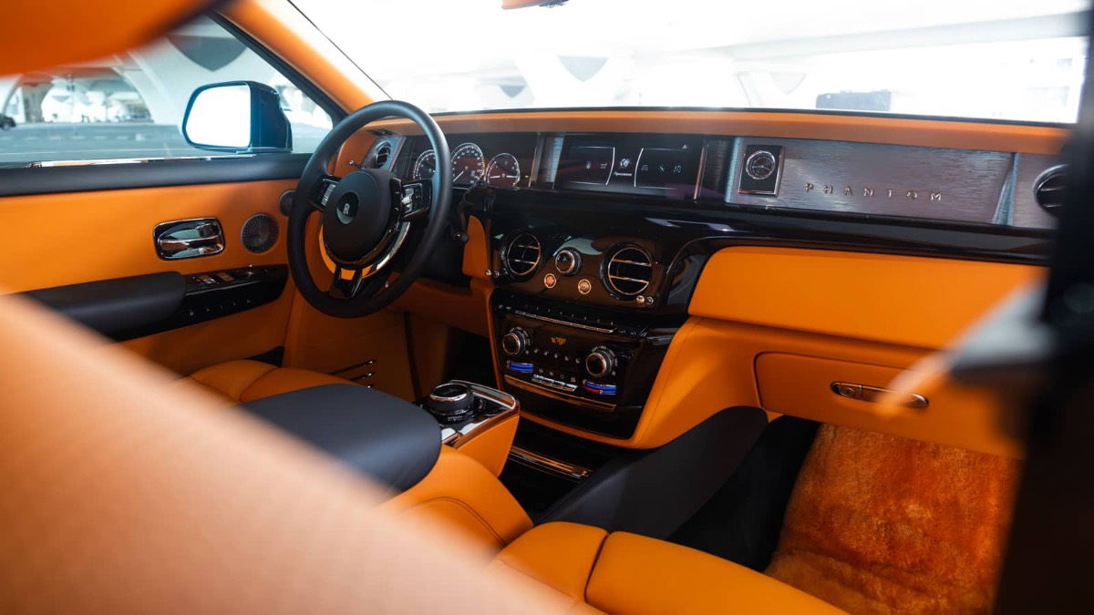 Rolls-Royce Phantom photo 7