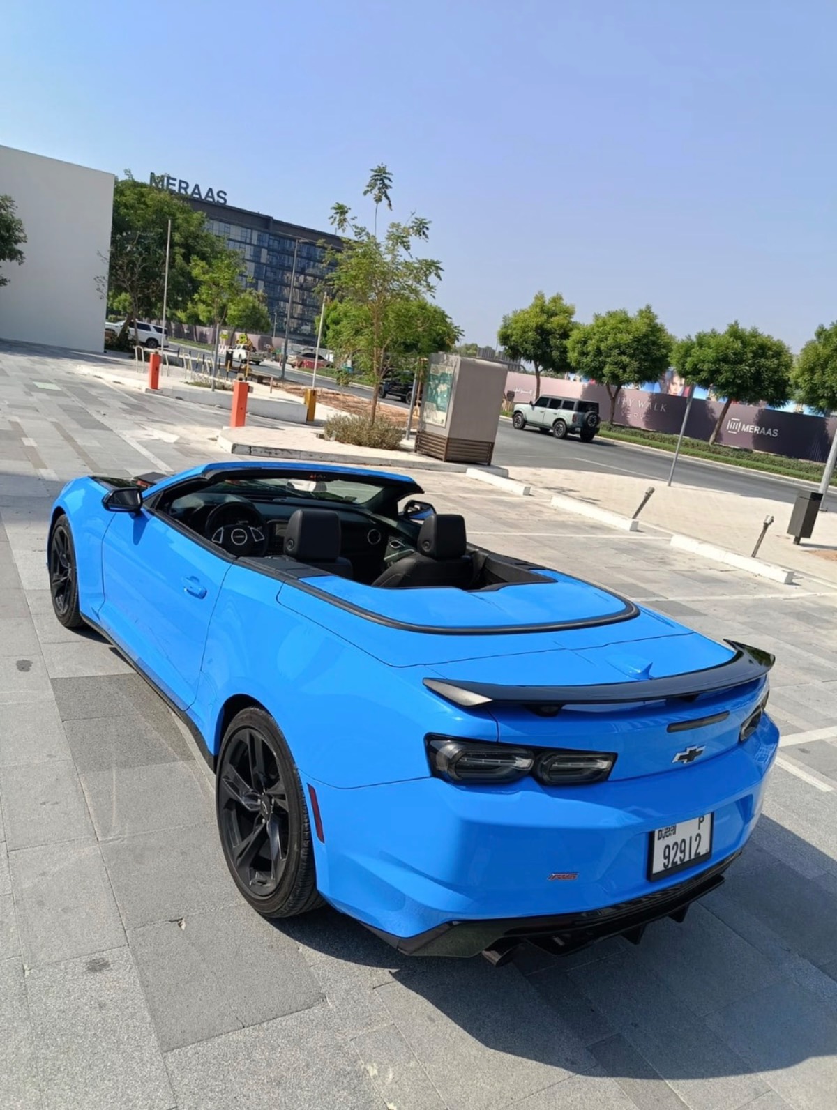 Chevrolet Camaro photo 3
