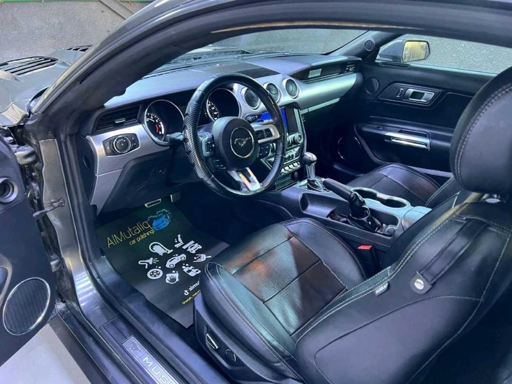 Ford Mustang 2019 photo 2