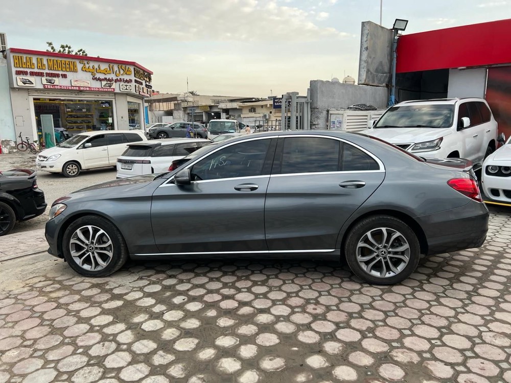 Mercedes-Benz C-Class 2017 photo 3