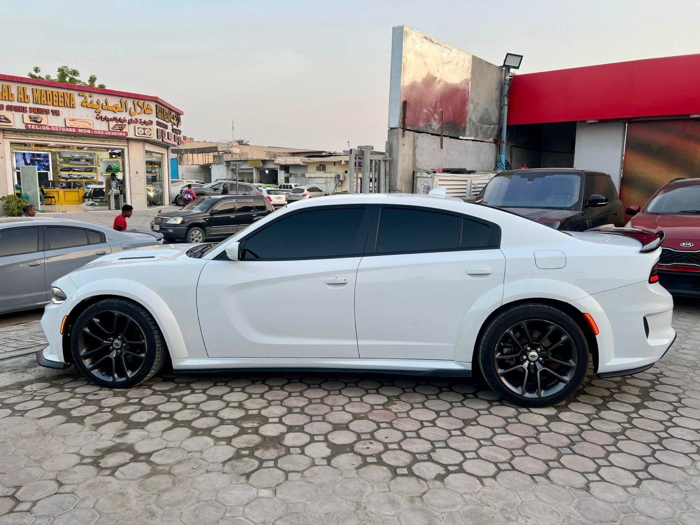 Dodge Charger photo 5