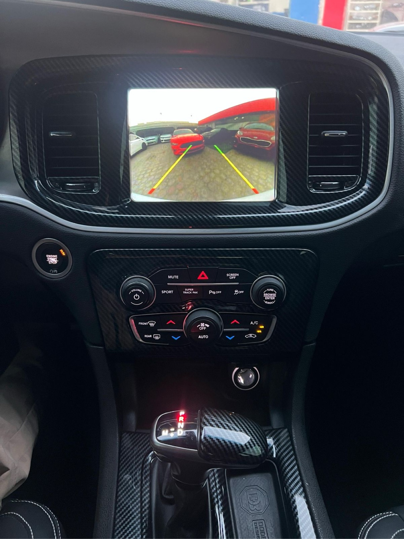 Dodge Charger photo 10