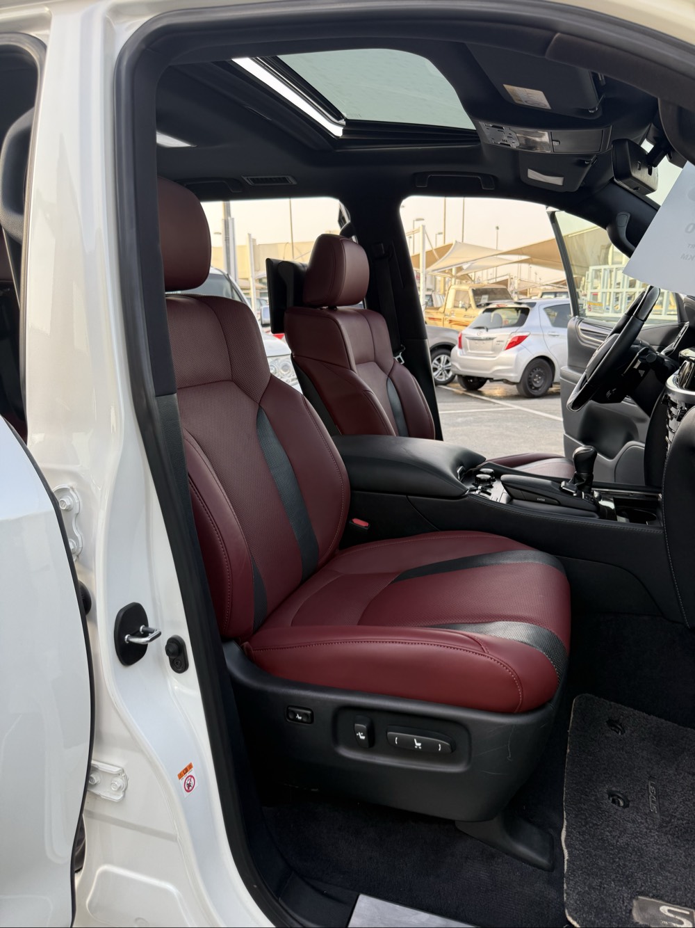 Lexus LX 2018 photo 5