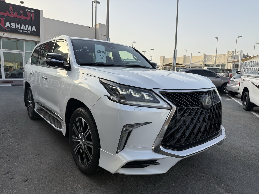 Lexus LX 2018 photo 8