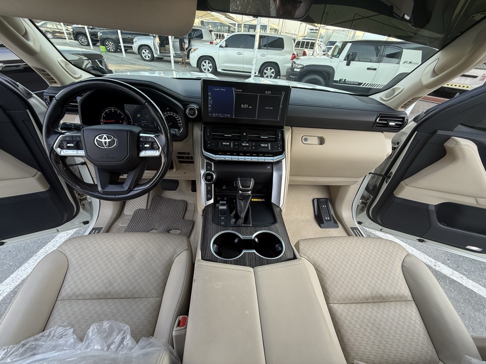 Toyota Land Cruiser 2022 photo 5
