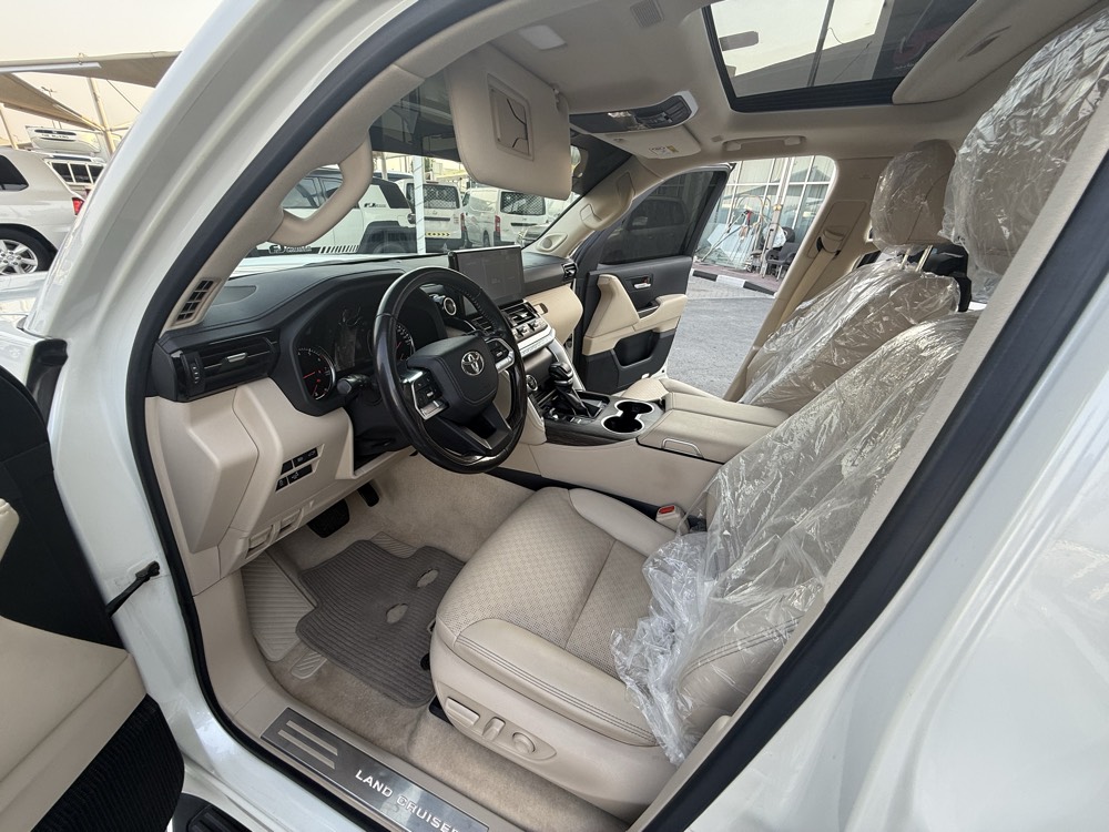 Toyota Land Cruiser 2022 photo 6