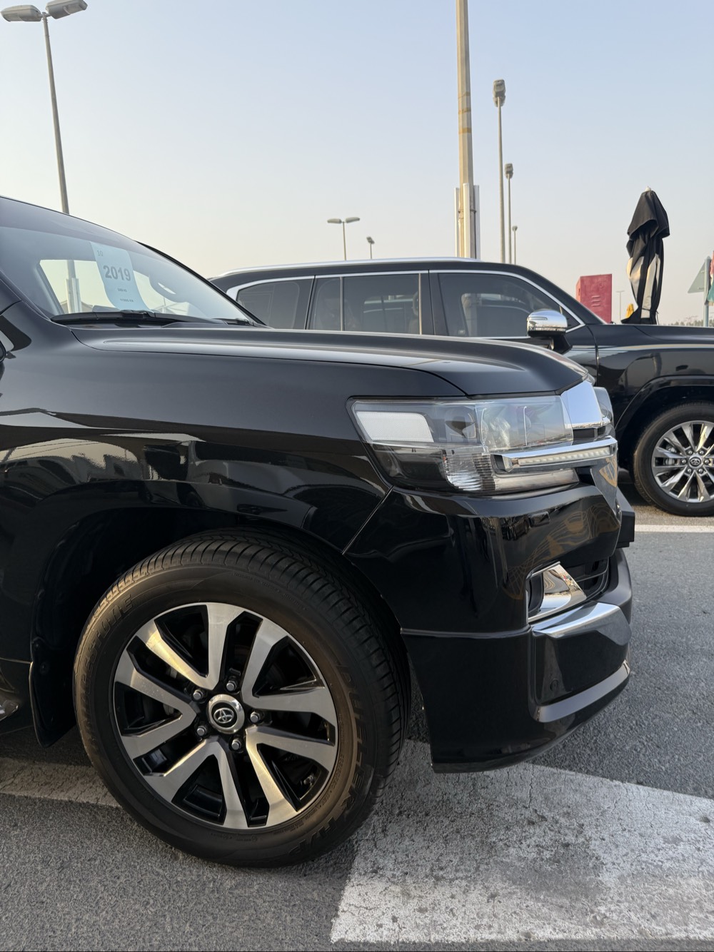 Toyota Land Cruiser GXR V8 2019 photo 9