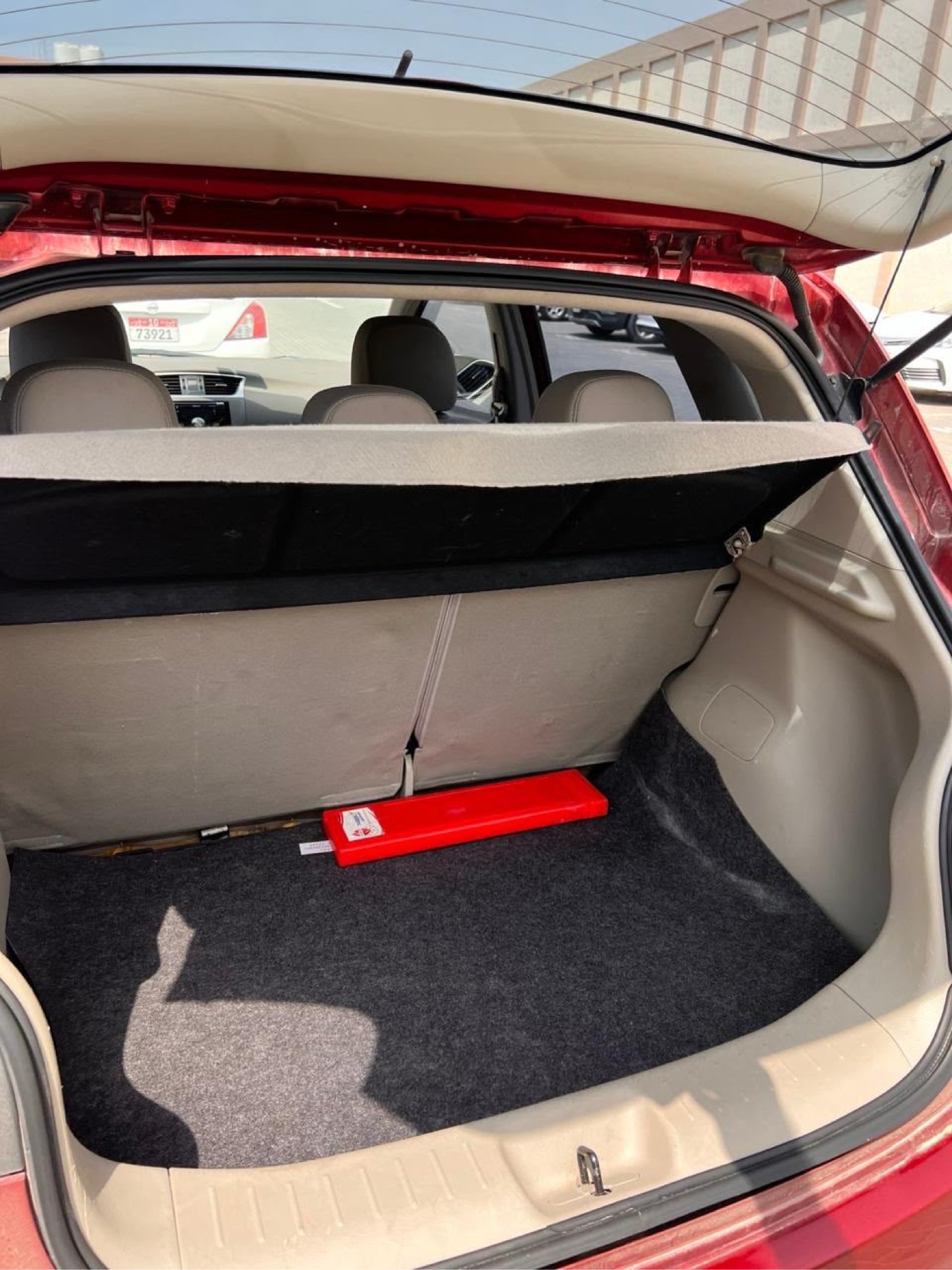 Nissan Tiida photo 7
