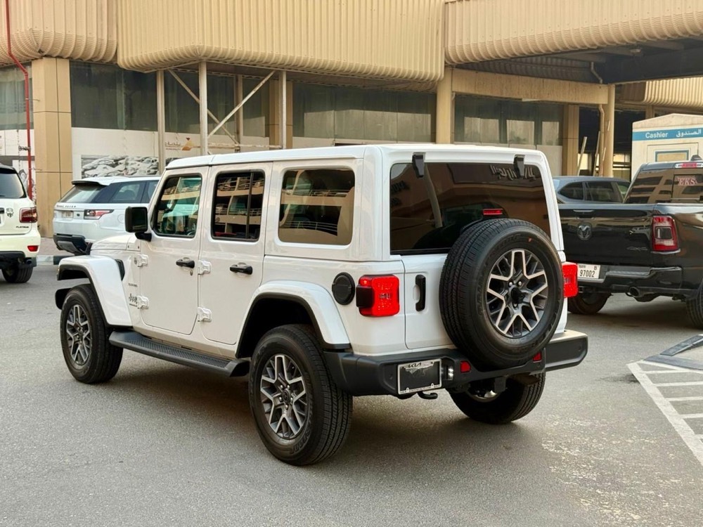 Jeep Wrangler 2024 photo 2