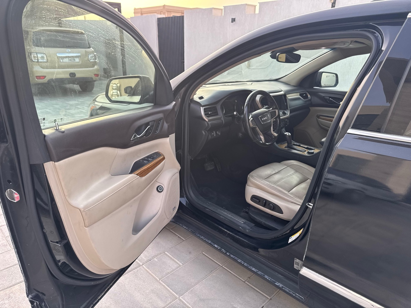 GMC Acadia photo 5