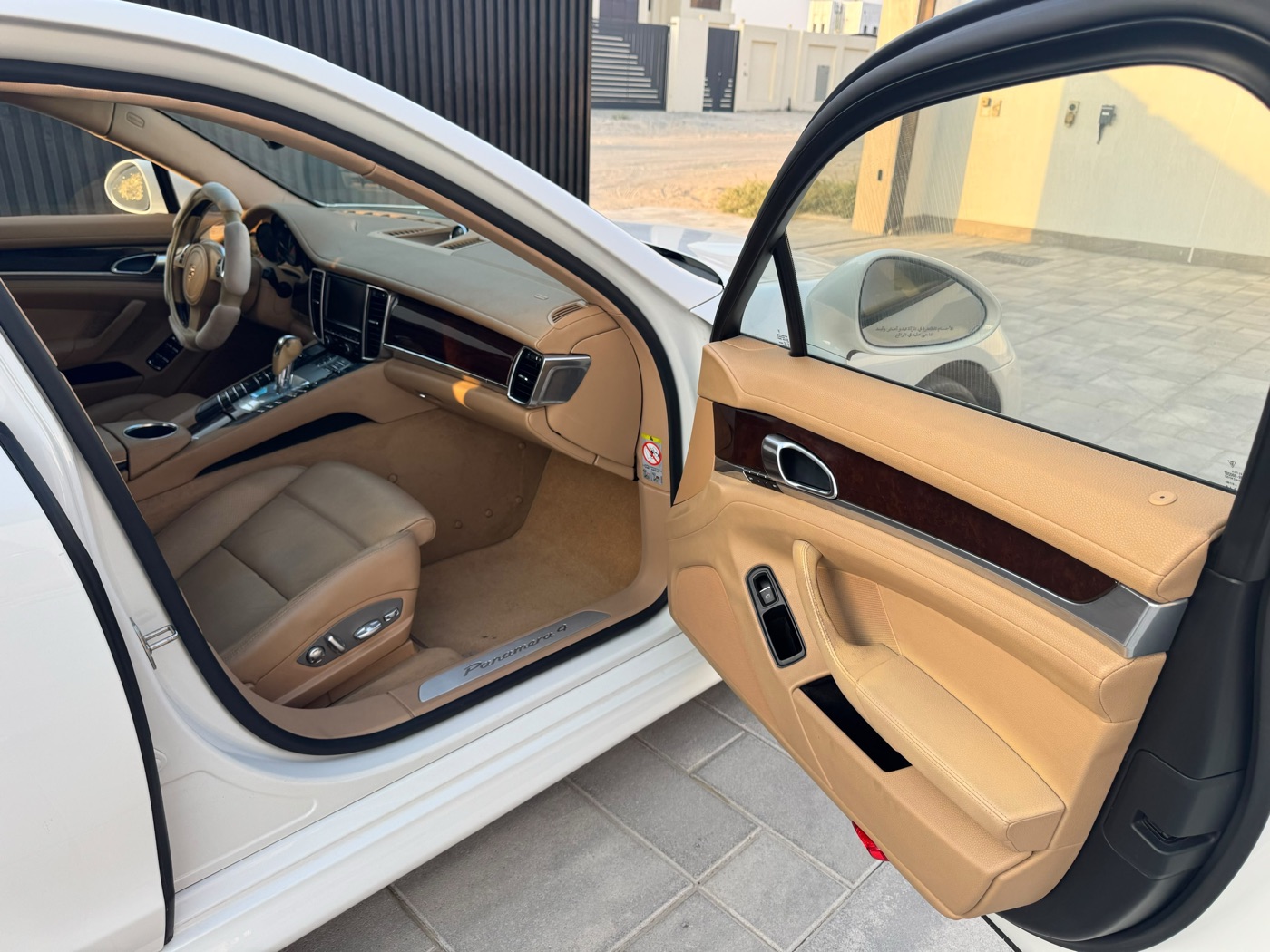 Porsche Panamera photo 6