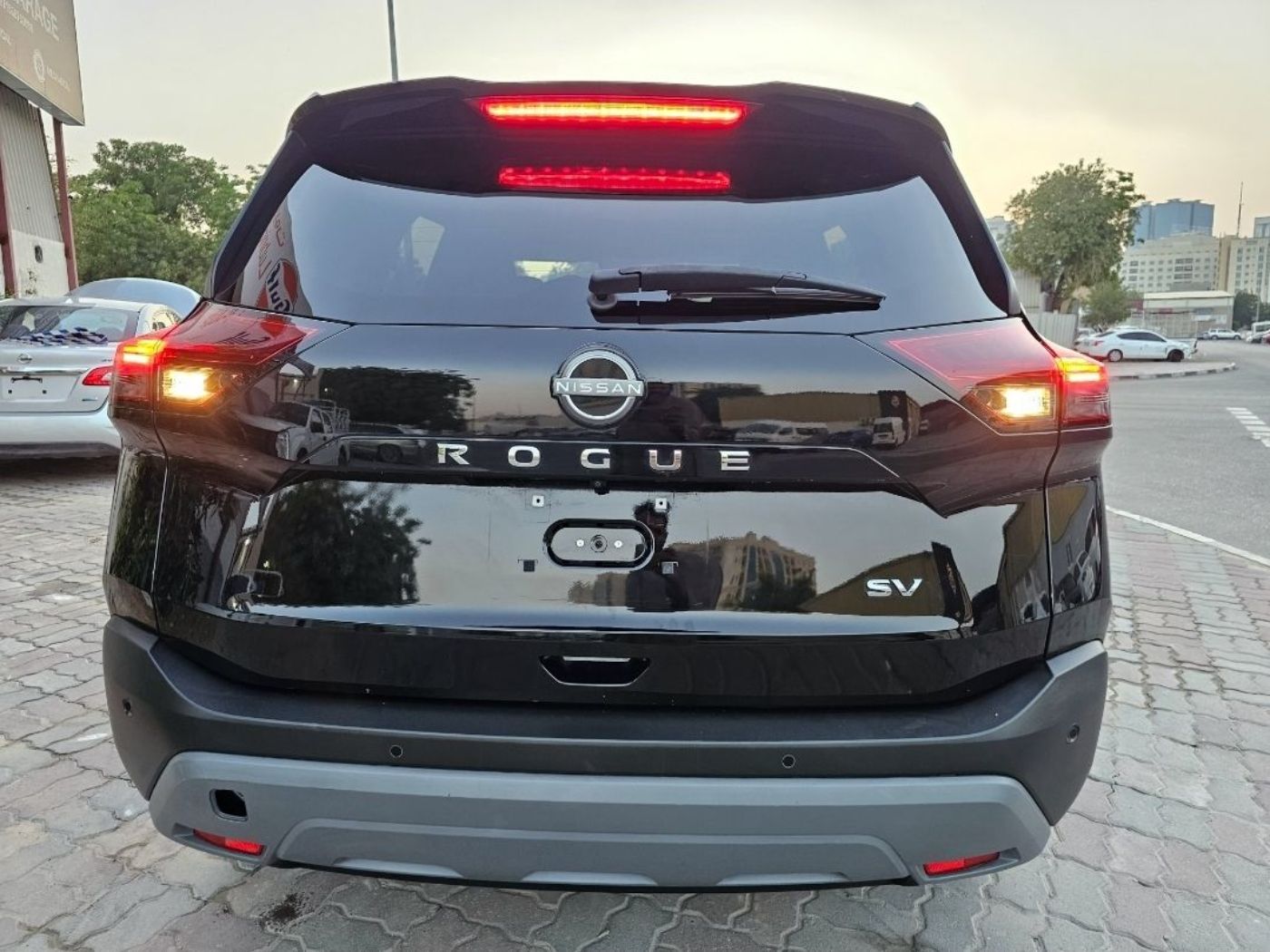 Nissan Rogue photo 3