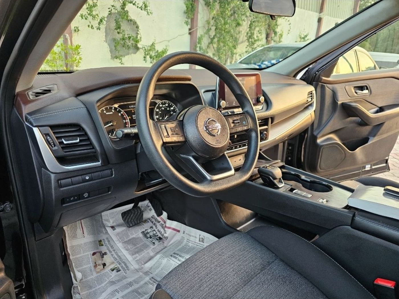 Nissan Rogue photo 14