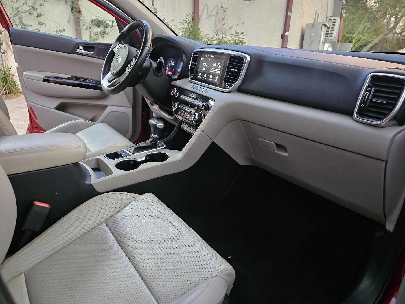 Kia Sportage photo 13