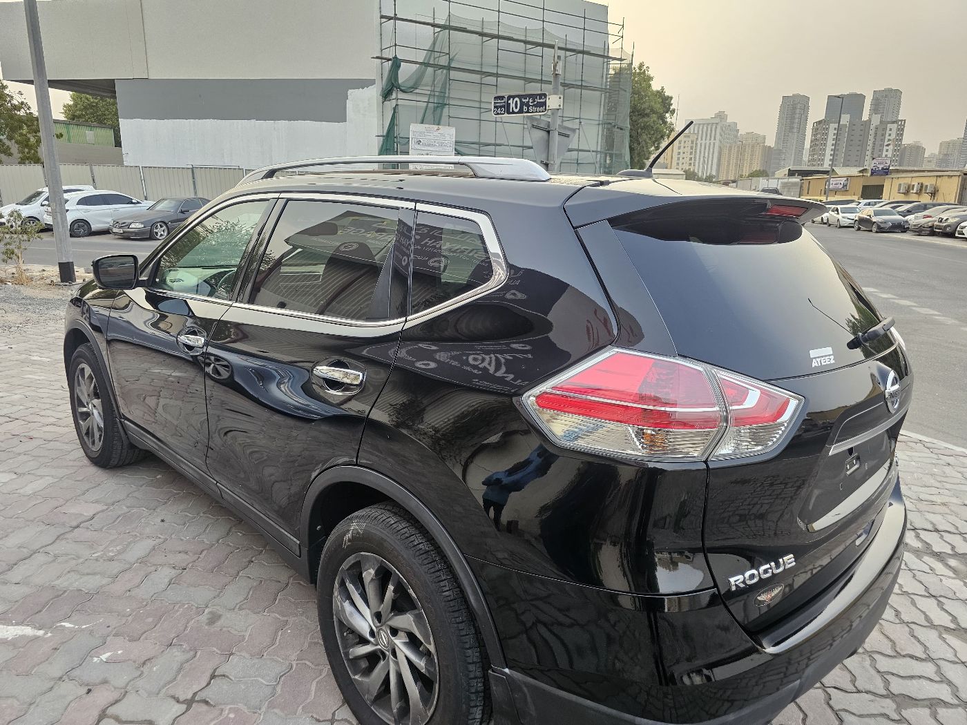 Nissan Rogue photo 8