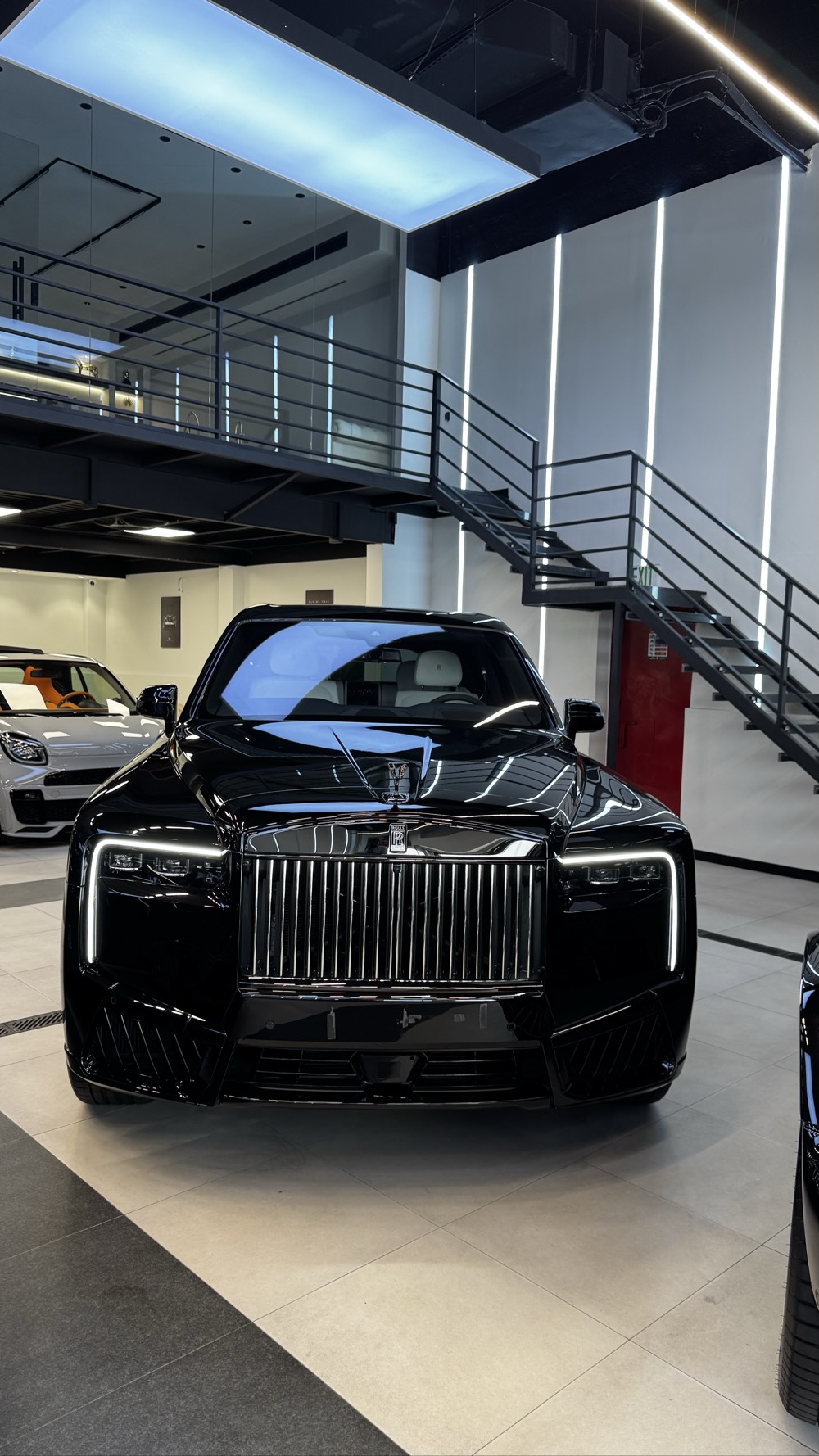 Rolls-Royce Cullinan CULLINAN  2026 photo 4