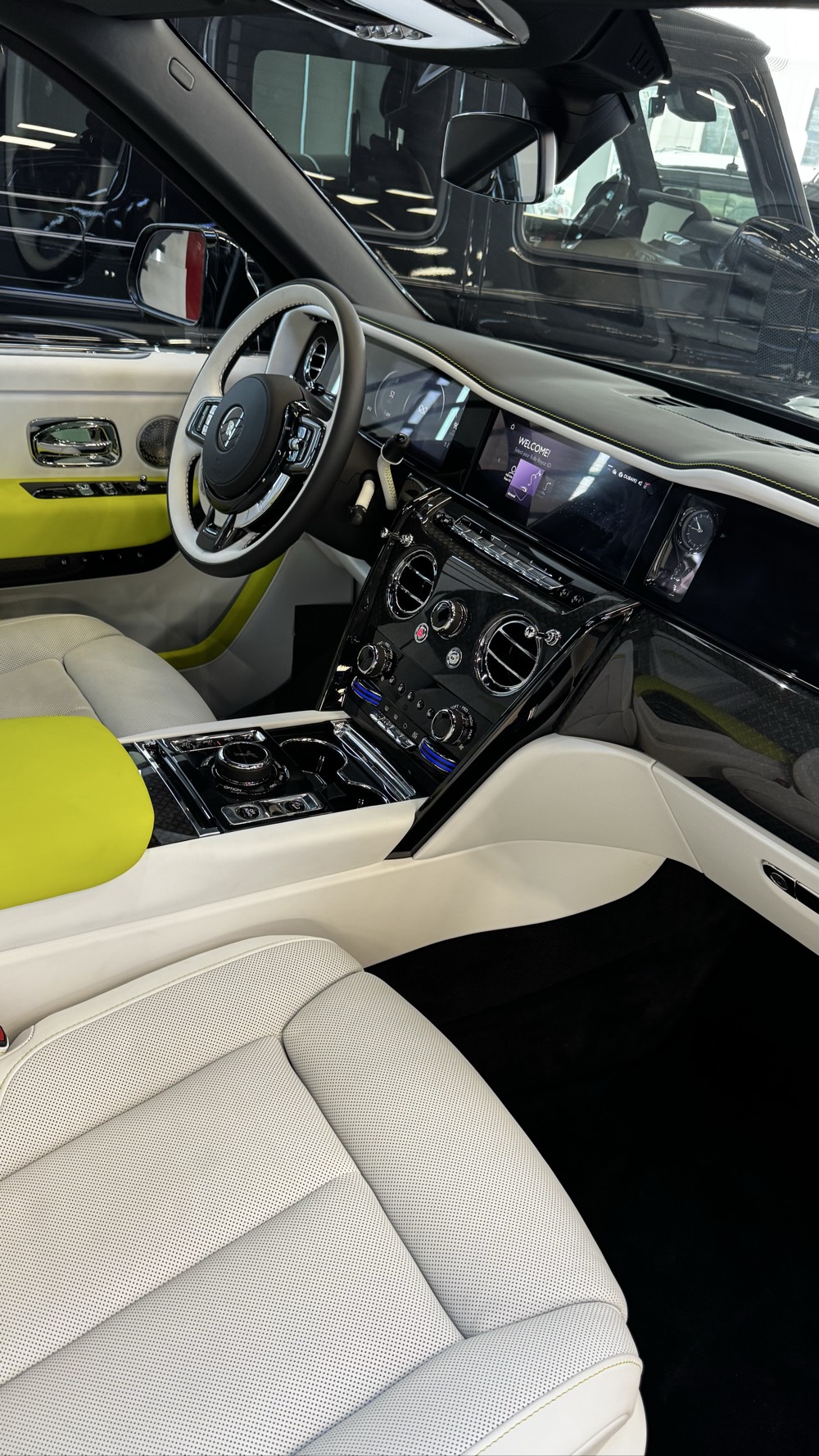 Rolls-Royce Cullinan CULLINAN  2026 photo 10