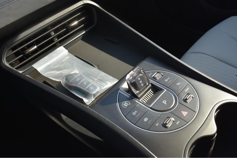 BYD Seal BASE 2025 photo 7