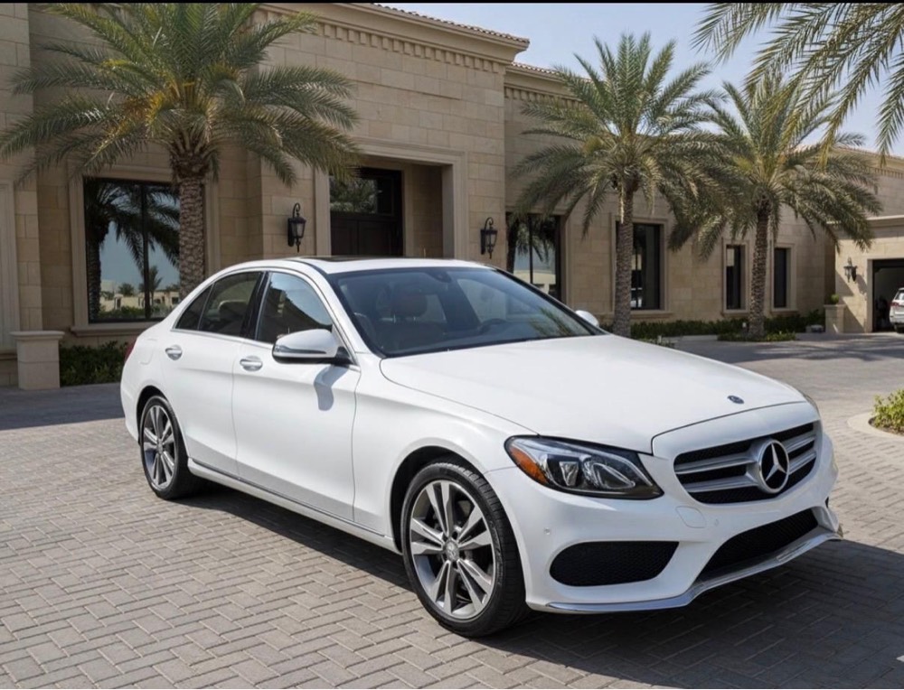 Mercedes-Benz 300 C300 2017 photo 2