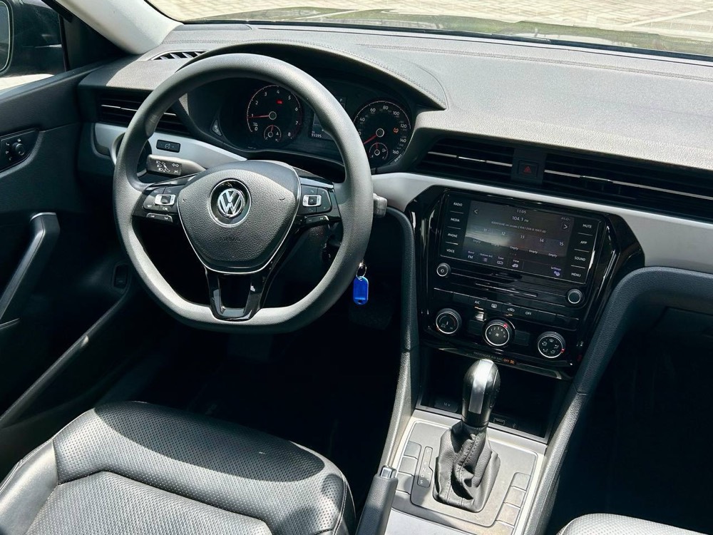 Volkswagen Passat 2.0 TSI 2020 photo 8