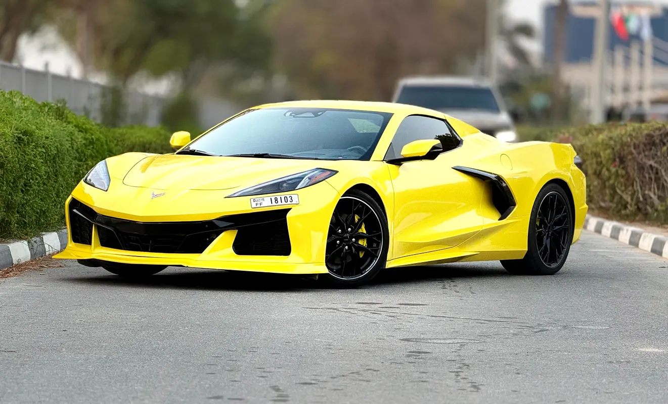 Chevrolet Corvette Grand Sport 2LT photo 2